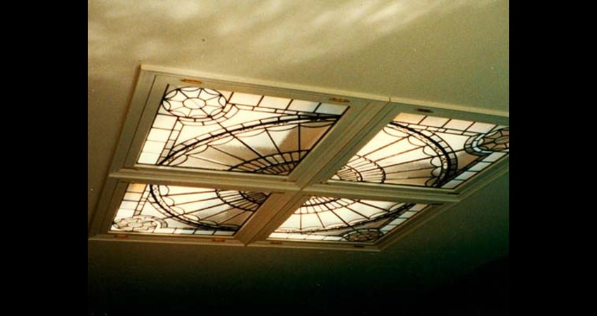 Oakville-EGD-Glass-pool-stained-glass-panels-03